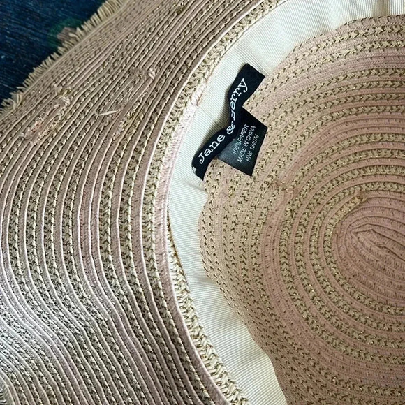 Jane Berry Summer Floppy Brim Hat - Picture 4 of 4